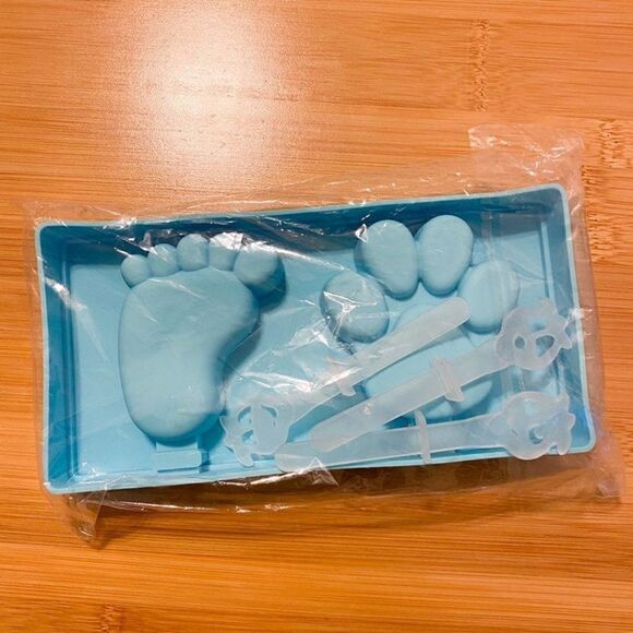 5/$35 Foot and Hand Shape Silicone Ice Cream Chocolate Cake Popsicle Mold DIY - Picture 1 of 2